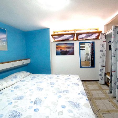 Appartamento In Villa Valentini, Fronte Mare, Giardino E Parcheggio Privato, Wifi, Dotato Di Tutti I Confort, Nel Golfo Di Gaeta Minturno Extérieur photo
