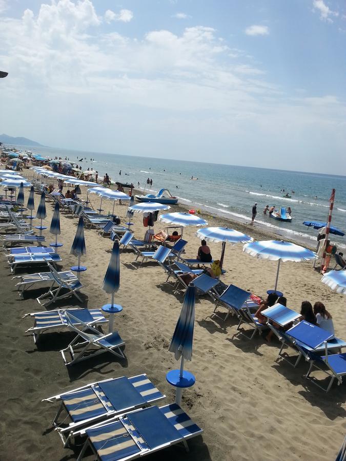 Appartamento In Villa Valentini, Fronte Mare, Giardino E Parcheggio Privato, Wifi, Dotato Di Tutti I Confort, Nel Golfo Di Gaeta Minturno Extérieur photo