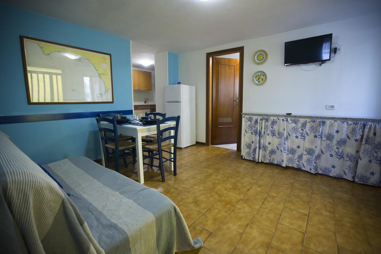 Appartamento In Villa Valentini, Fronte Mare, Giardino E Parcheggio Privato, Wifi, Dotato Di Tutti I Confort, Nel Golfo Di Gaeta Minturno Extérieur photo